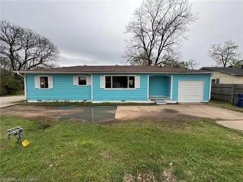 2924 Phoenix AVE, Fort Smith, AR 72901