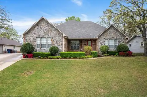 2823 Jackson ST, Fort Smith, AR 72901
