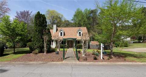 728 SLEW Avenue, Lawrenceville, GA 30043