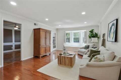 6851 Roswell Road, Atlanta, GA 30328