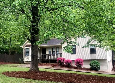 647 Sunshine Trace NW, Acworth, GA 30102