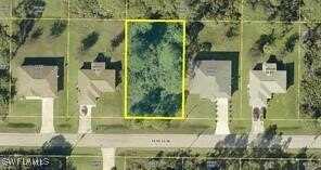 3210 36th Street W, Lehigh Acres, FL 33971