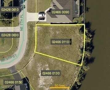 905 NE 5th Place, Cape Coral, FL 33909