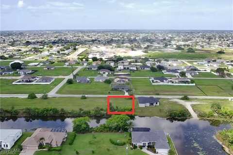 1121 NE 5TH Place, Cape Coral, FL 33909