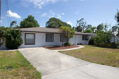 77 Cardinal Drive, North Fort Myers, FL 33917