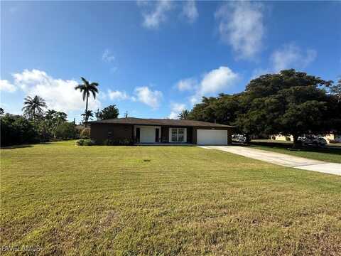 2402 Woodland Boulevard, Fort Myers, FL 33907