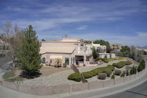 5500 PEGASUS Place NW, Albuquerque, NM 87120