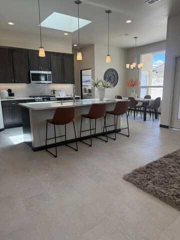 609 Essex Road NE, Rio Rancho, NM 87124