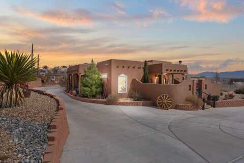 1628 DRAKE Road, Los Lunas, NM 87031