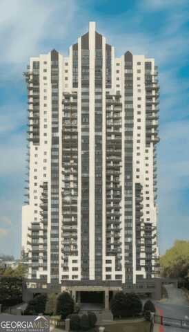 3481 Lakeside, Atlanta, GA 30326