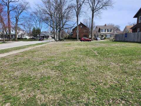1737 W 6TH Street, Erie, PA 16505