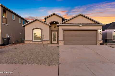 1096 Sky River Street, Horizon City, TX 79928
