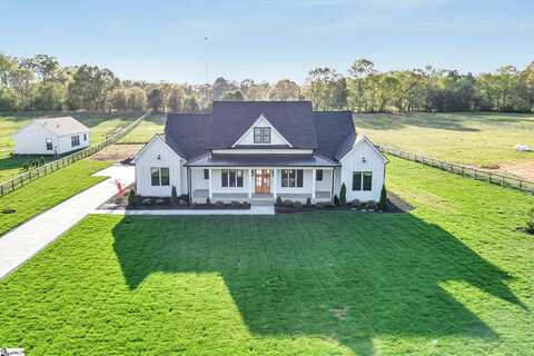 164 Triangle Pine Road, Fountain Inn, SC 29644