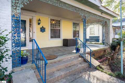222 E Creswell Avenue, Greenwood, SC 29646