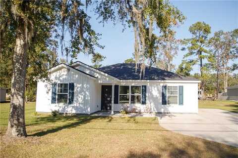 633 South Macon Street, Ludowici, GA 31316