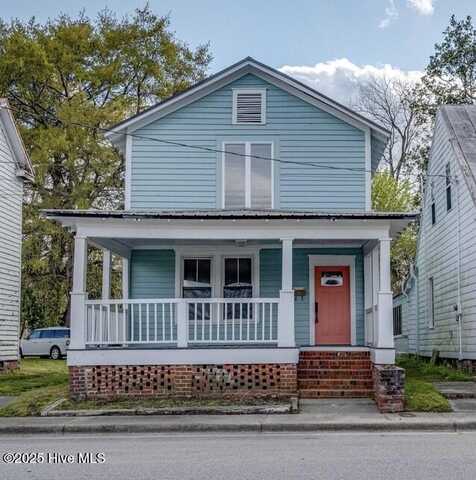223 E Martin Luther King Jr. Drive, Washington, NC 27889