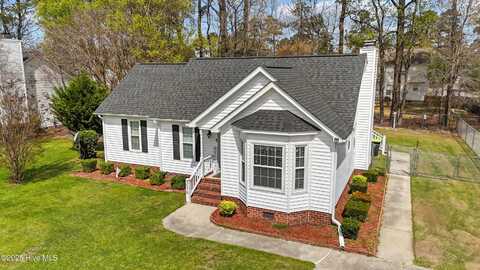 536 Bayberry Lane, Winterville, NC 28590