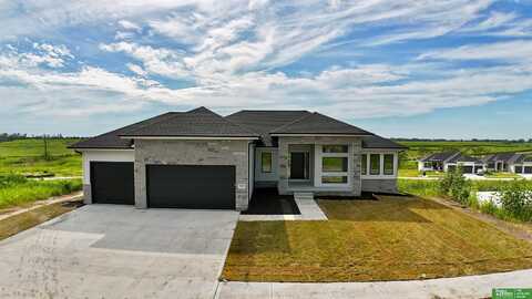 5408 N 213th Street, Elkhorn, NE 68022