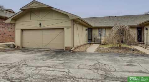 12121 Y Plaza, Omaha, NE 68137