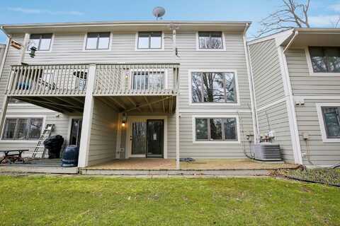 288 Whitlock Street, Saline, MI 48176