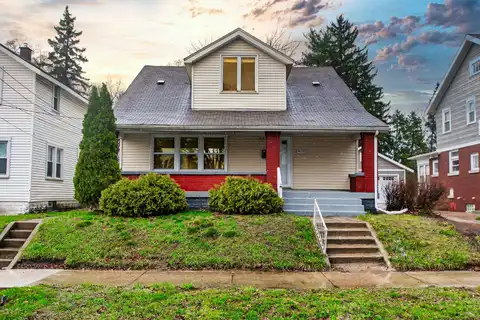 919 Adams Street SE, Grand Rapids, MI 49507