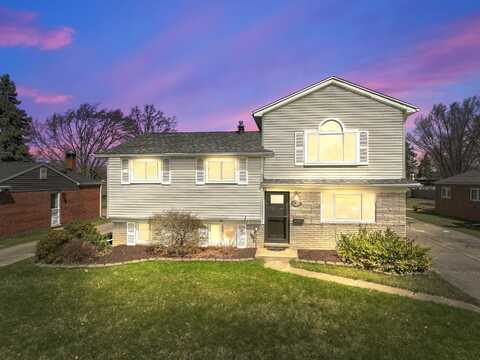 17129 E 14 Mile Road, Fraser, MI 48026