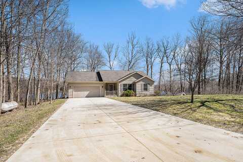32052 CR 687, Bangor, MI 49013
