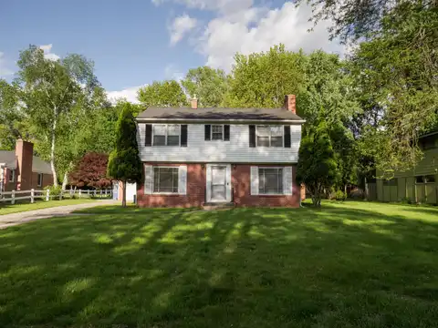 1926 Millbrook Street SE, Grand Rapids, MI 49508