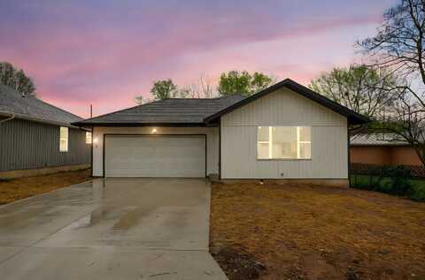 732 N Brown Avenue, Springfield, MO 65802