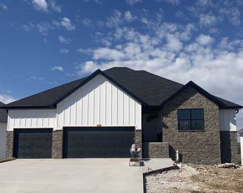 3043 E Franz Sigel Street, Republic, MO 65738