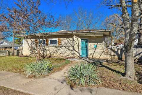 117 E Park Street, Republic, MO 65738