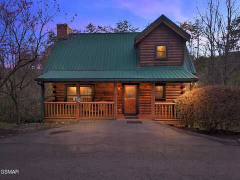 3416 Merlin Way, Pigeon Forge, TN 37863