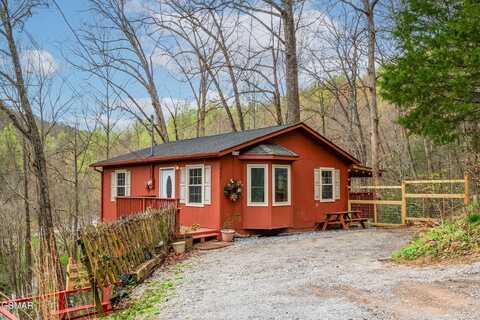 375 sugar mountain Way, Pigeon Forge, TN 37863