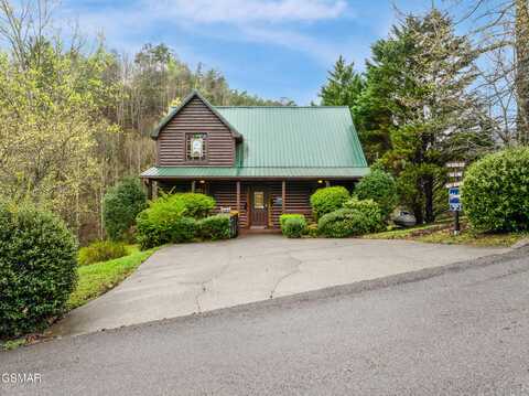 1419 Nicoha Boulevard, Sevierville, TN 37876