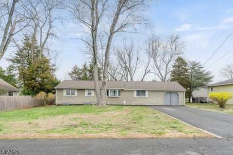 43 15Th St, Franklin, NJ 08873