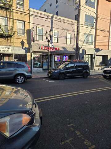 6714 PARK AVE, West New York, NJ 07093