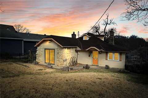 33 & 5a T Street, Lake Lotawana, MO 64086