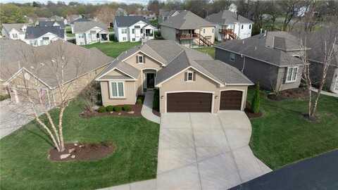 1413 SW Heartwood Terrace, Lees Summit, MO 64081