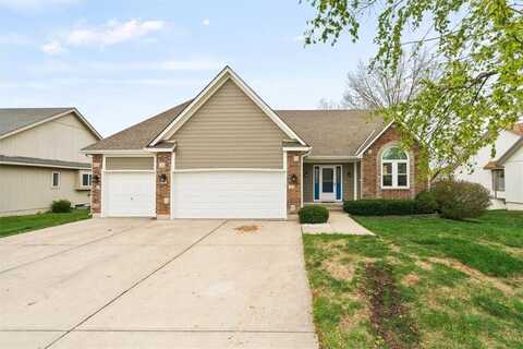 3509 SW Windsong Drive, Lees Summit, MO 64082