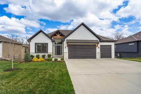 8517 Laramie Street, De Soto, KS 66018