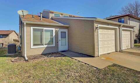 2834 Muscatine Ave, IowaCity, IA 52245