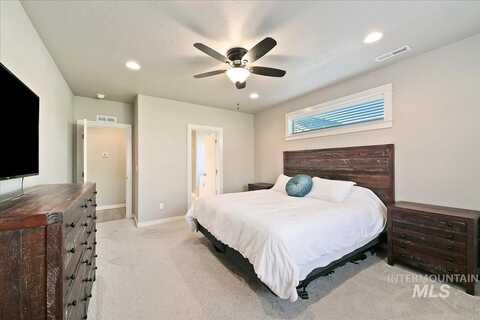 10496 W Daylily Ct., Star, ID 83669