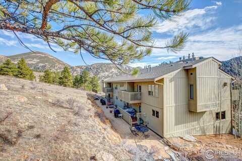 1070 Crestview Ct, Estes Park, CO 80517