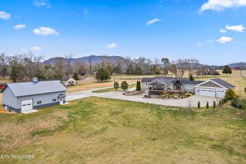 8207 Washington Pike, Corryton, TN 37721