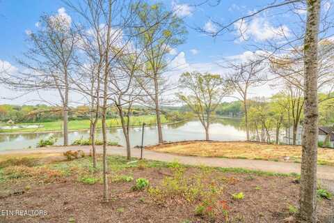 3516 Blow Drive, Knoxville, TN 37920
