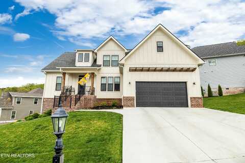9876 Trestle Circle, Ooltewah, TN 37363