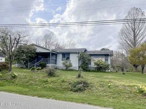 986 Old Mail Rd, Crossville, TN 38555