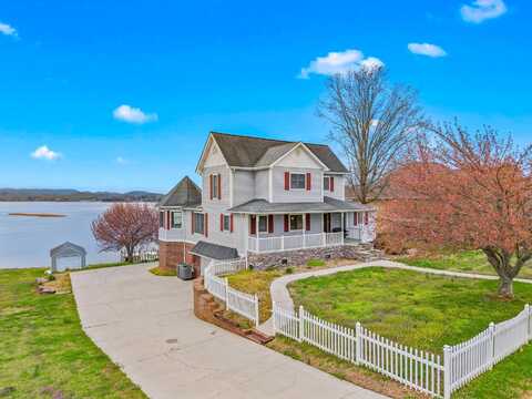 1109 Lake Ridge Drive, Dandridge, TN 37725