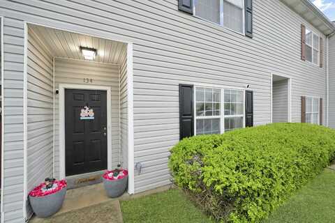 134 Eagle Nest Drive, Nicholasville, KY 40356