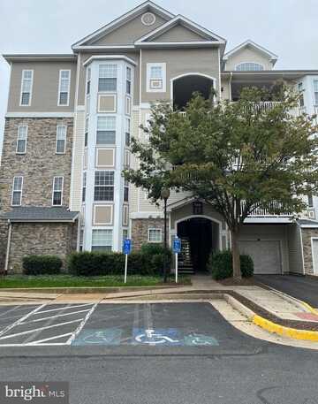 506 SUNSET VIEW TER SE #201, LEESBURG, VA 20175